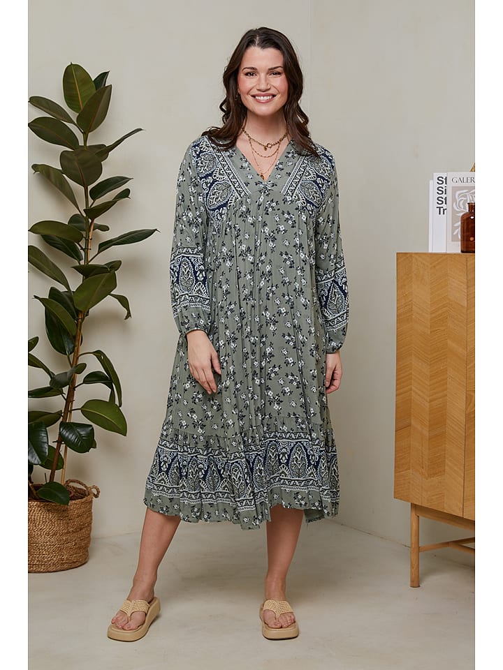 Curvy Lady Sukienka w kolorze khaki rozmiar: 44/46