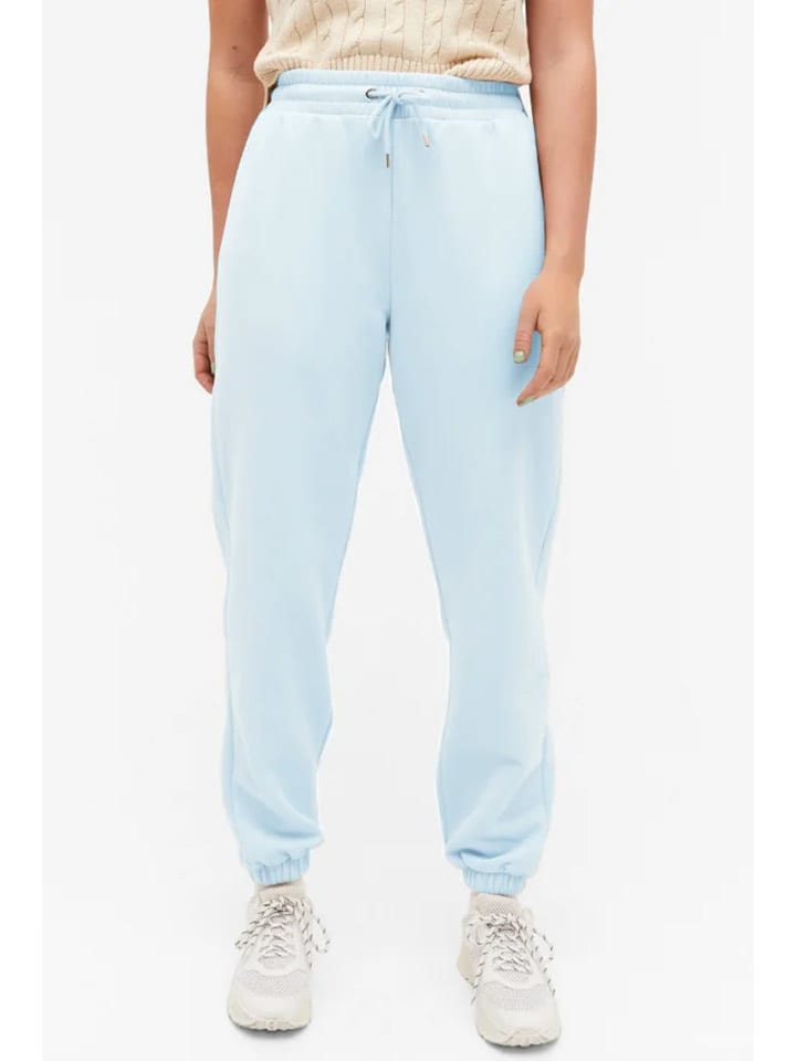 Monki Spodnie dresowe w kolorze błękitnym rozmiar: M