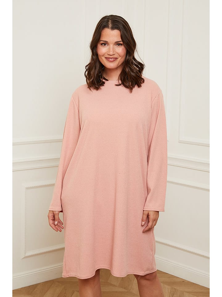 Curvy Lady Sukienka w kolorze jasnoróżowym rozmiar: 40/42