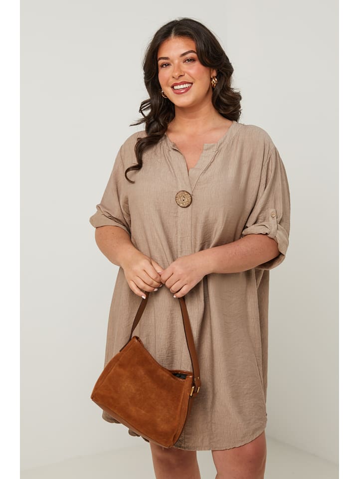 Curvy Lady Sukienka w kolorze szarobrązowym rozmiar: 48/50