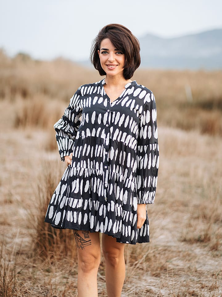 Isla Bonita by SIGRIS Sukienka w kolorze czarnym rozmiar: L