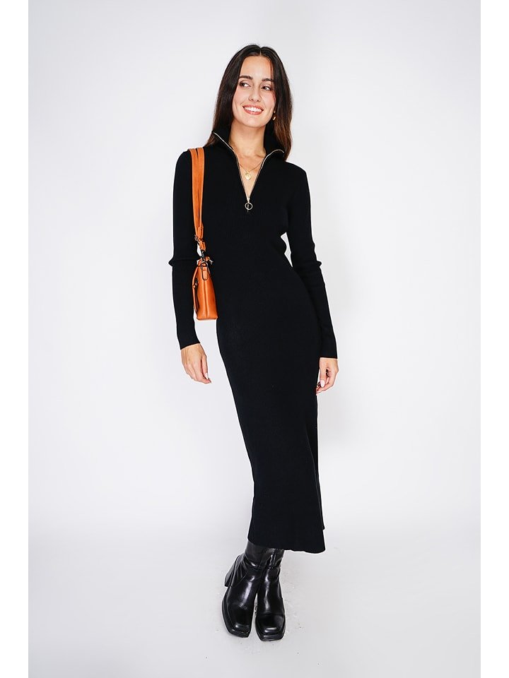 ASSUILI Kaszmirowa sukienka dzianinowa w kolorze czarnym rozmiar: 42