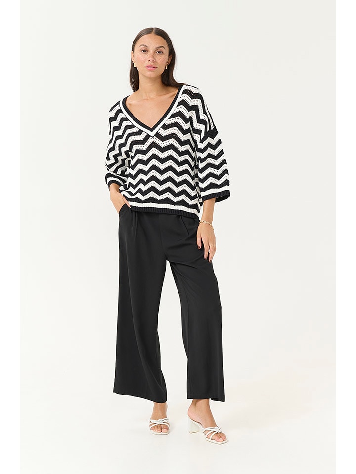 Kaffe Sweter w kolorze czarno-białym rozmiar: M