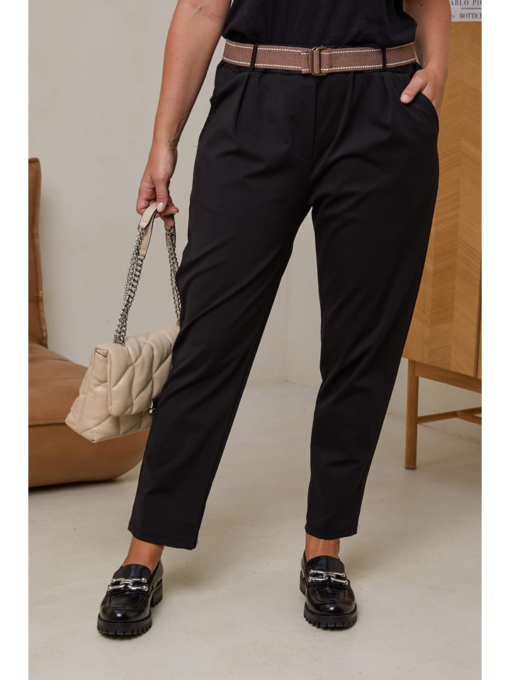 Curvy Lady Spodnie w kolorze czarnym rozmiar: 44/46