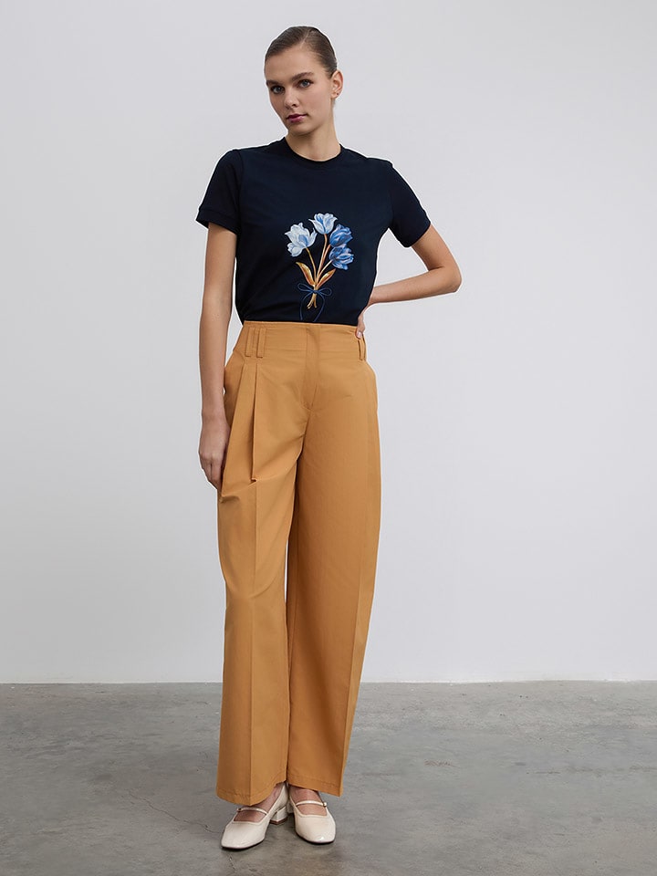 BGN Spodnie w kolorze jasnobrązowym rozmiar: 40