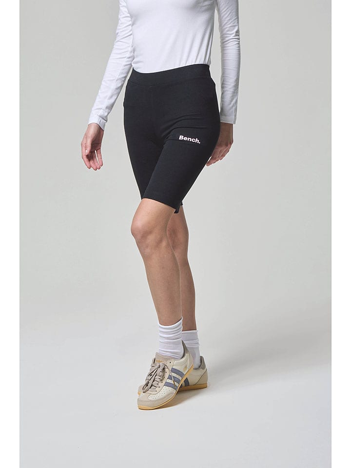 Bench Szorty "Addy" w kolorze czarnym rozmiar: 36