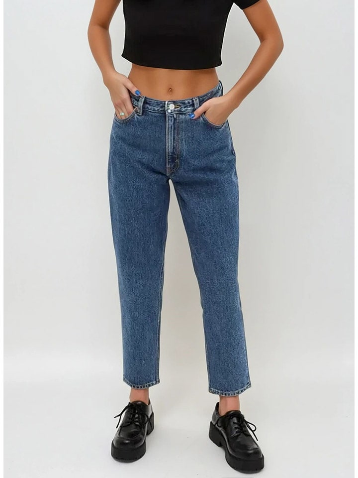 Monki Dżinsy - Regular fit - w kolorze niebieskim rozmiar: W26