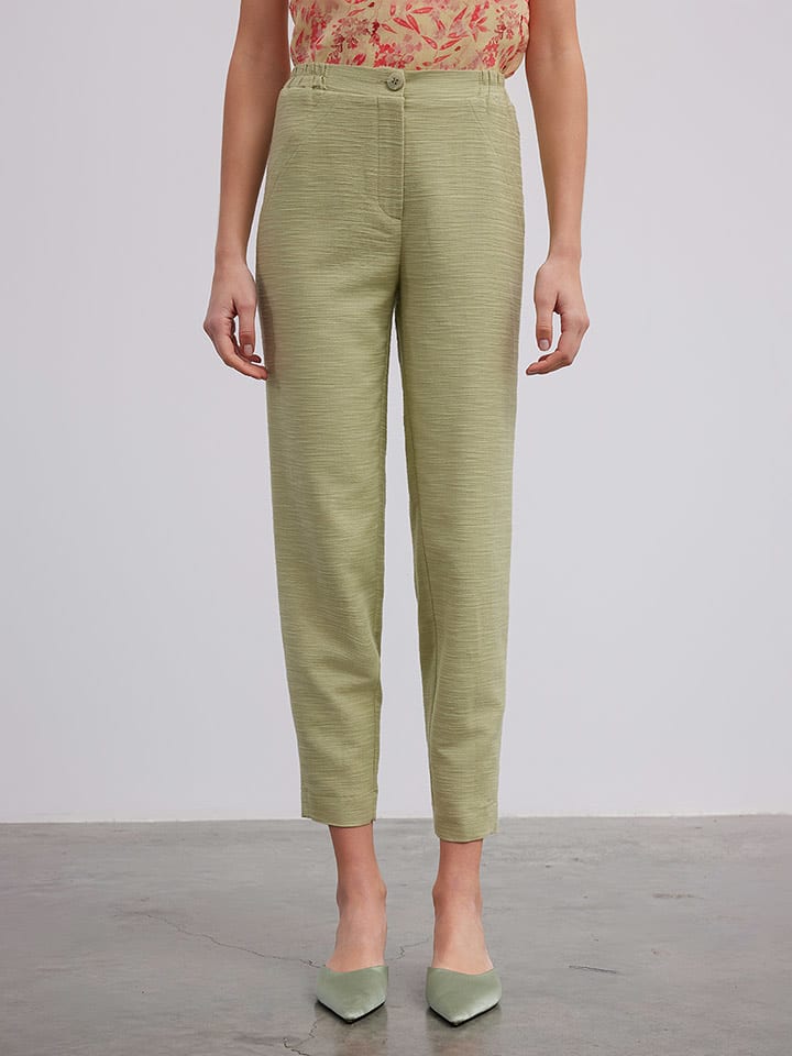 BGN Spodnie w kolorze jasnozielonym rozmiar: 38