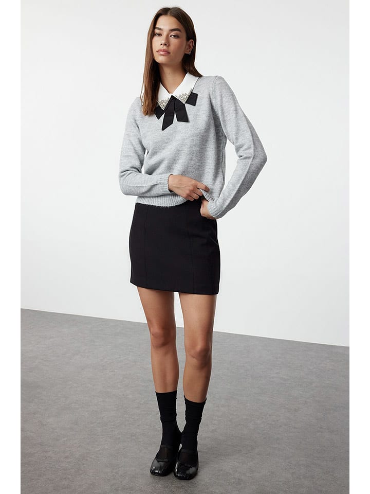 trendyol Sweter w kolorze szarym rozmiar: M