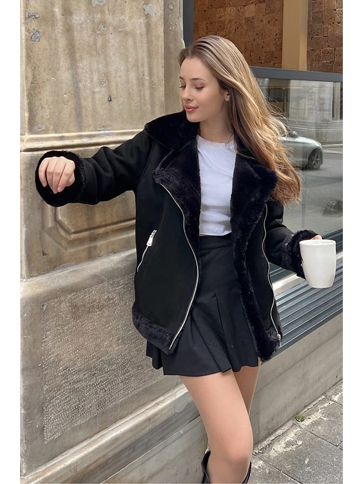 Bianco Lucci Kurtka przejściowa w kolorze czarnym rozmiar: 38