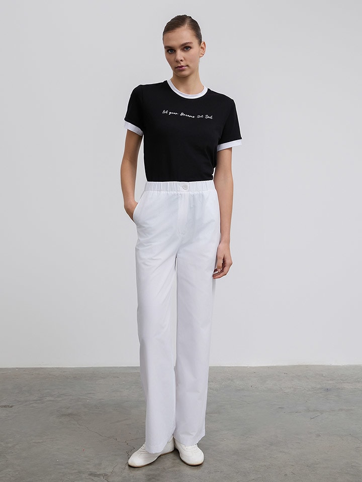 BGN Spodnie w kolorze białym rozmiar: 34