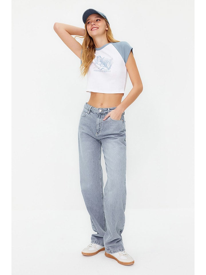 trendyol Dżinsy - Mom fit - w kolorze błękitnym rozmiar: 38