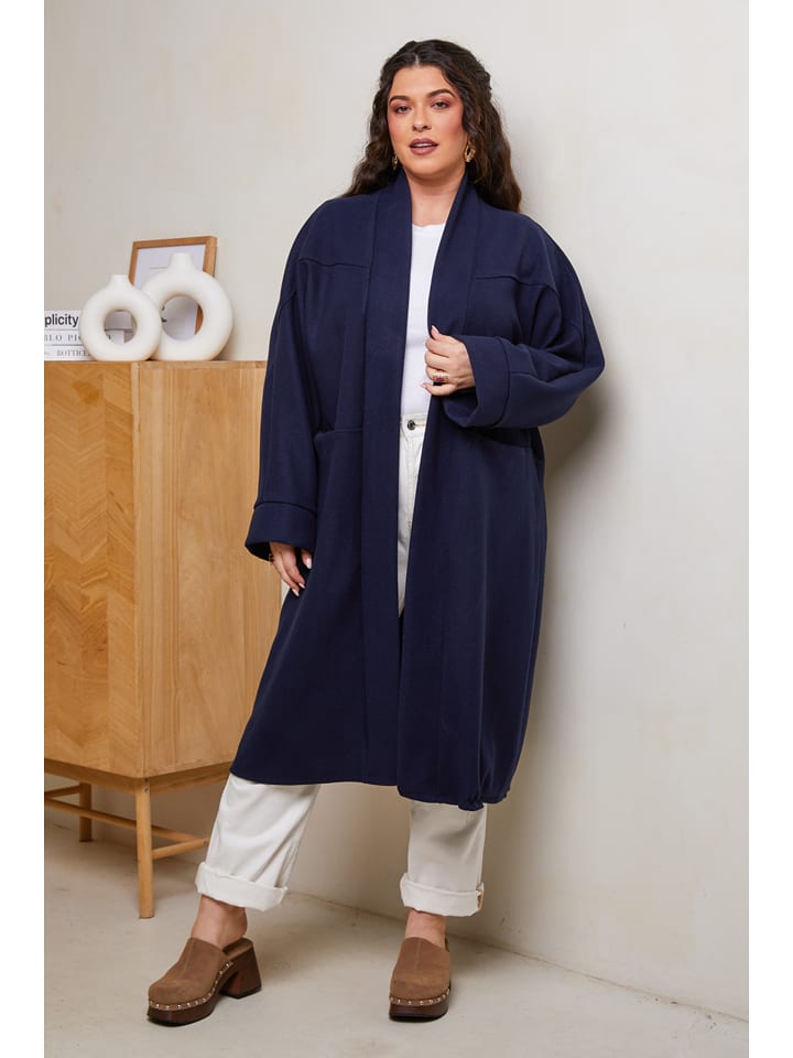 Curvy Lady Płaszcz przejściowy w kolorze granatowym rozmiar: 40/42