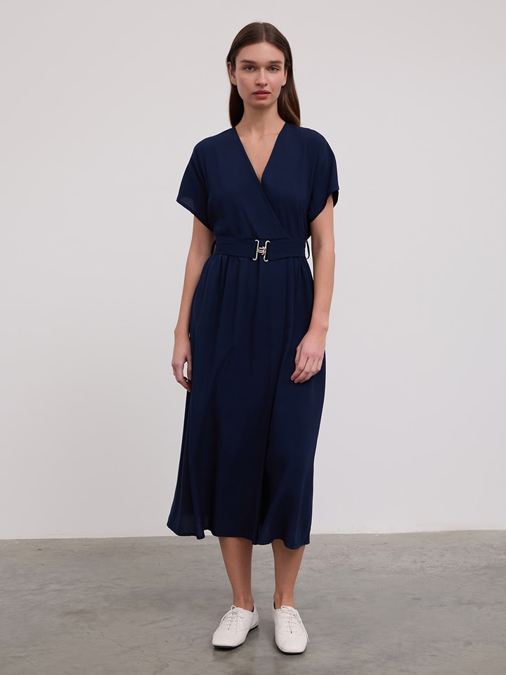 BGN Sukienka w kolorze granatowym rozmiar: 38