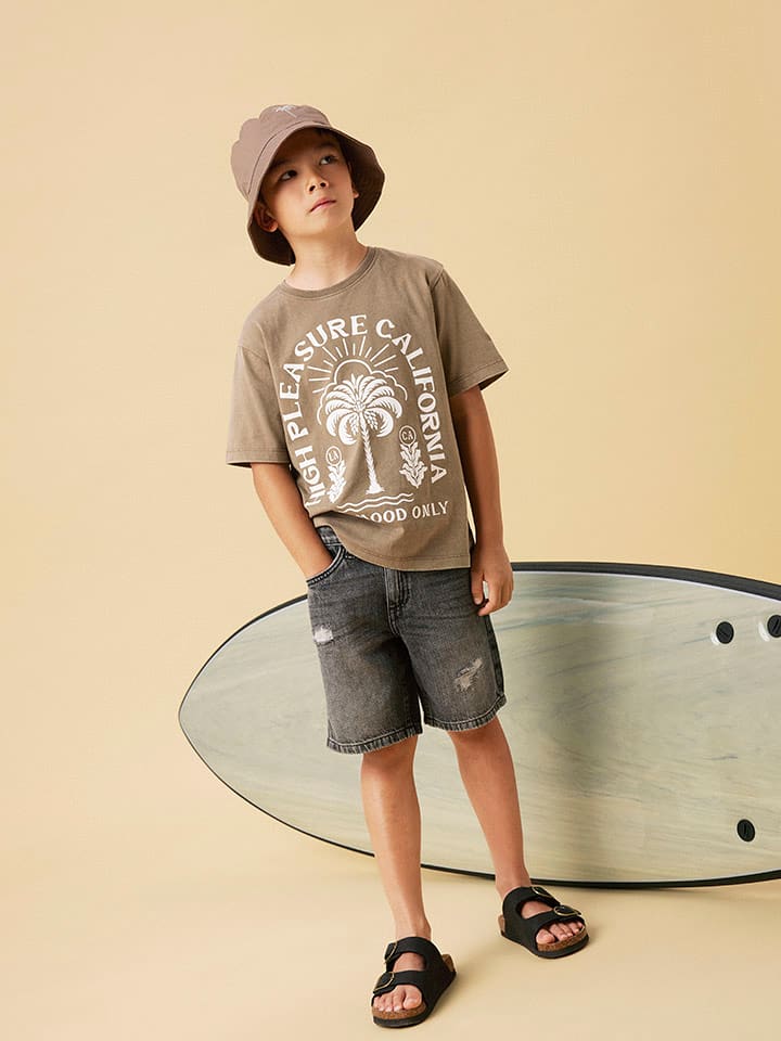 name it Bermudy dżinsowe "Silas" w kolorze antracytowym rozmiar: 140