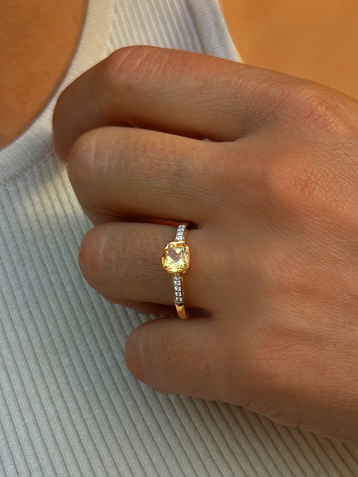 Les Petites Précieuses Pozłacany pierścionek z cyrkoniami i cytrynem rozmiar: 52