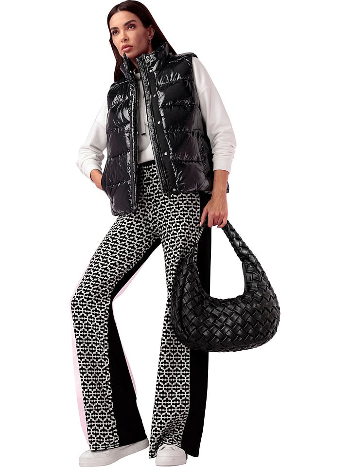 Heine Kamizelka pikowana w kolorze czarnym rozmiar: 34