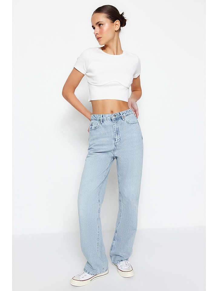 trendyol Dżinsy - Mom fit - w kolorze błękitnym rozmiar: 38