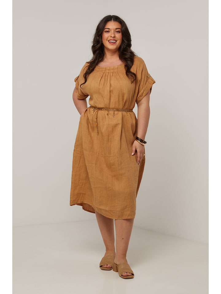 Curvy Lady Lniana sukienka w kolorze jasnobrązowym rozmiar: 40/42