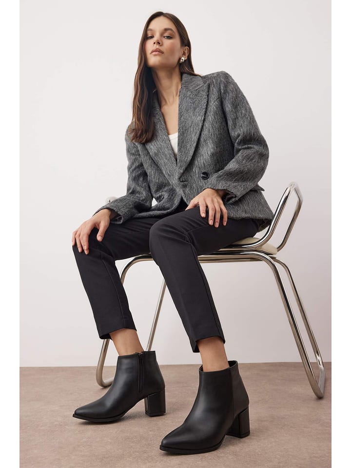 trendyol Botki w kolorze czarnym rozmiar: 39