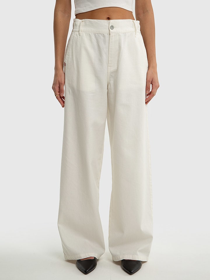 BIG STAR Spodnie w kolorze kremowym rozmiar: W32/L30