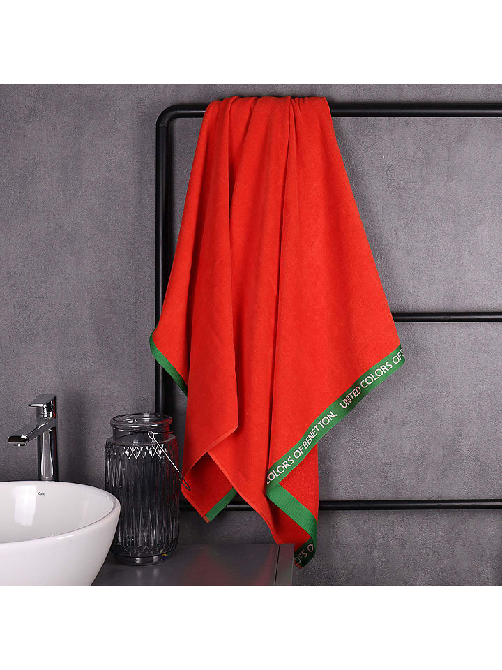 Benetton Ręcznik plażowy w kolorze czerwonym rozmiar: 90x160 cm