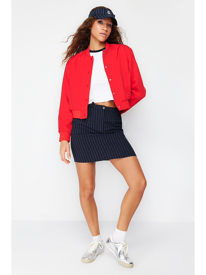 trendyol Kurtka polarowa w kolorze czerwonym rozmiar: M