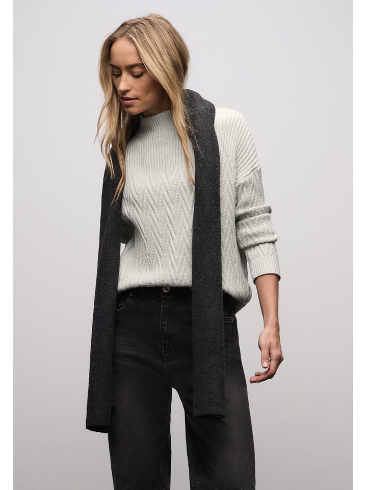 Street One Sweter w kolorze białym rozmiar: 40