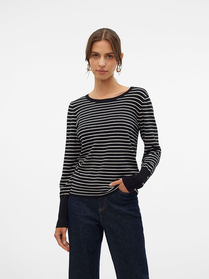 Vero Moda Sweter w kolorze kremowo-czarnym rozmiar: M