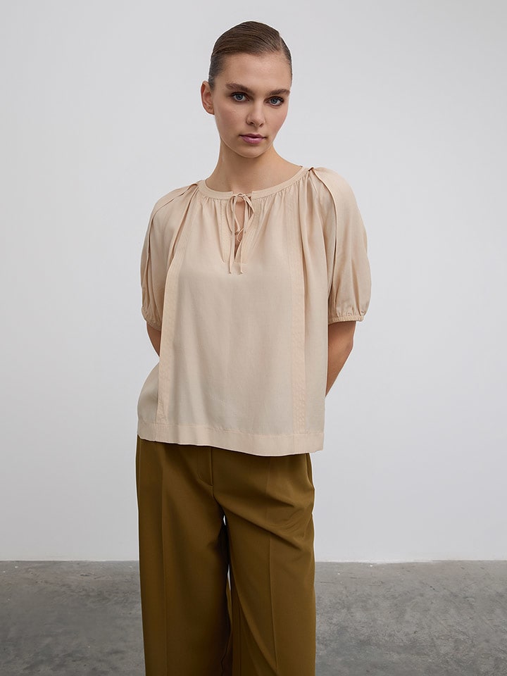 BGN Bluzka w kolorze beżowym rozmiar: 38