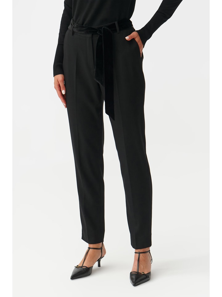 TATUUM Spodnie w kolorze czarnym rozmiar: 44