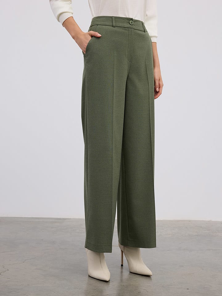 BGN Spodnie w kolorze zielonym rozmiar: 34