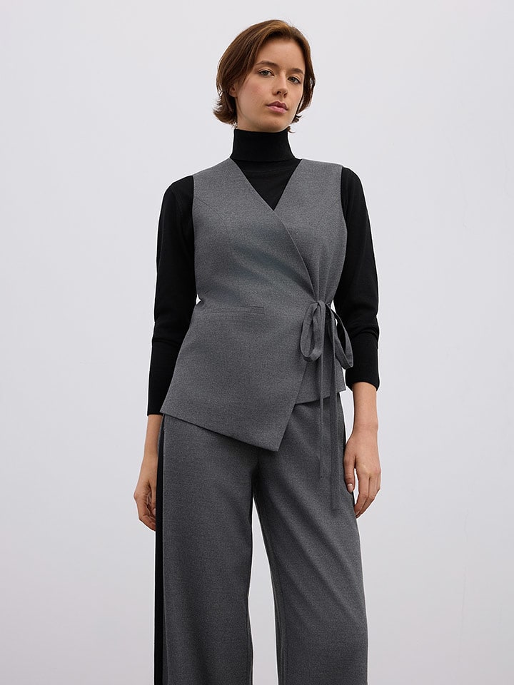 BGN Kamizelka w kolorze antracytowym rozmiar: 34