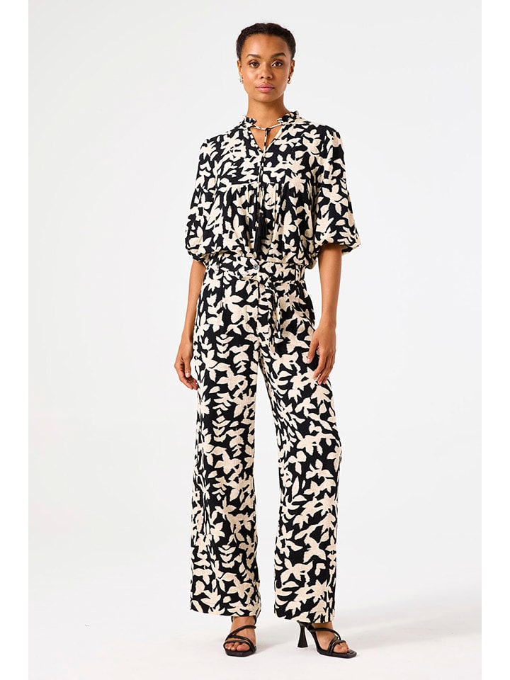 Garcia Spodnie w kolorze kremowo-czarnym rozmiar: S