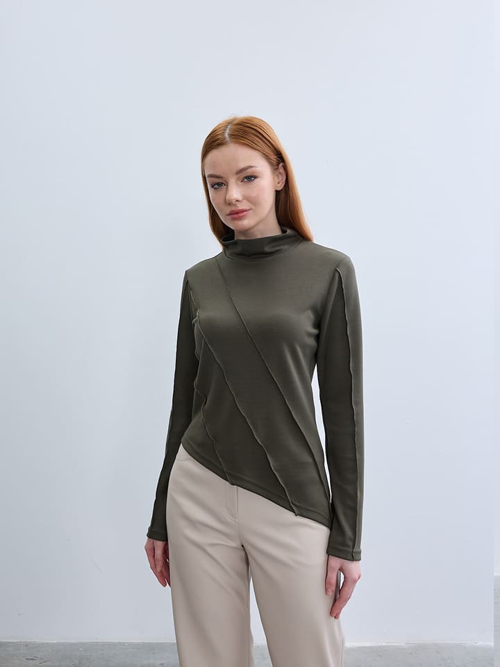 BGN Koszulka w kolorze khaki rozmiar: 40