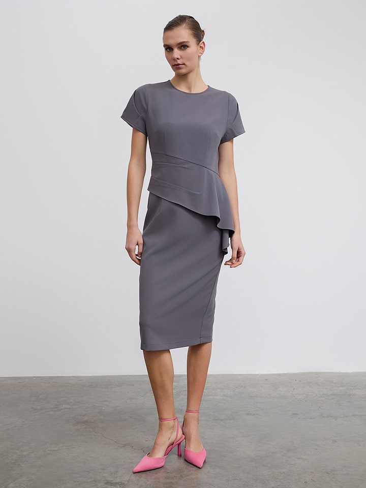 BGN Sukienka w kolorze antracytowym rozmiar: 38