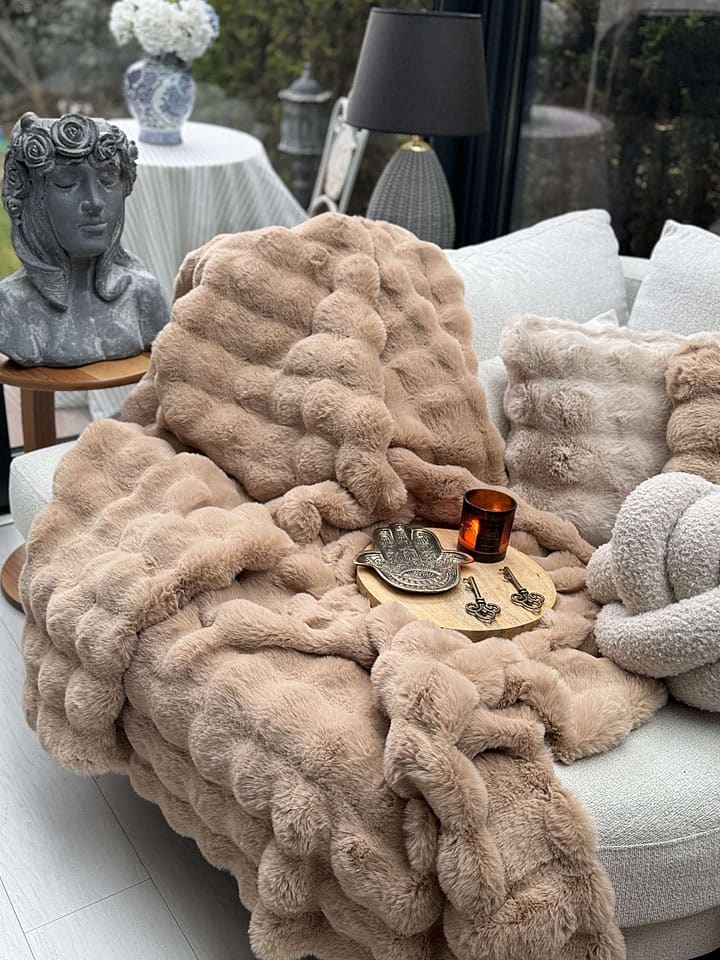 Elizabed Pled w kolorze beżowym rozmiar: 150x100 cm