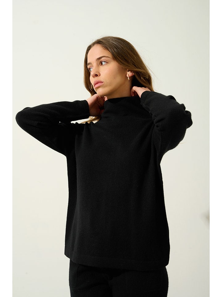 AUTHENTIC CASHMERE Kaszmirowy golf "Cheviot" w kolorze czarnym rozmiar: M