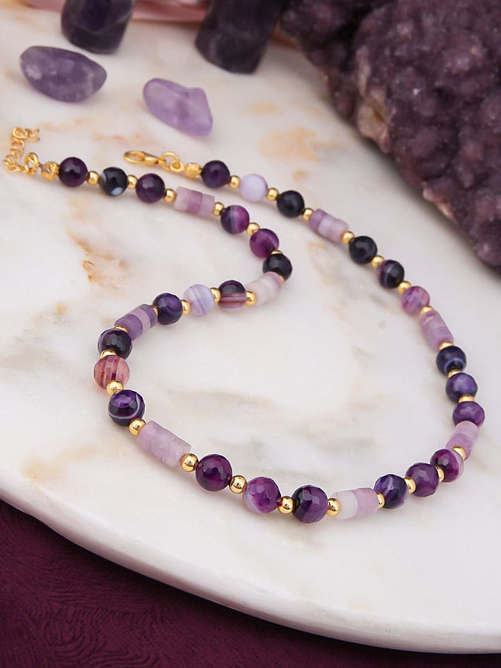 Pierres de Jade Pozłacany naszyjnik z elementami ozdobnymi - dł. 45 cm rozmiar: onesize