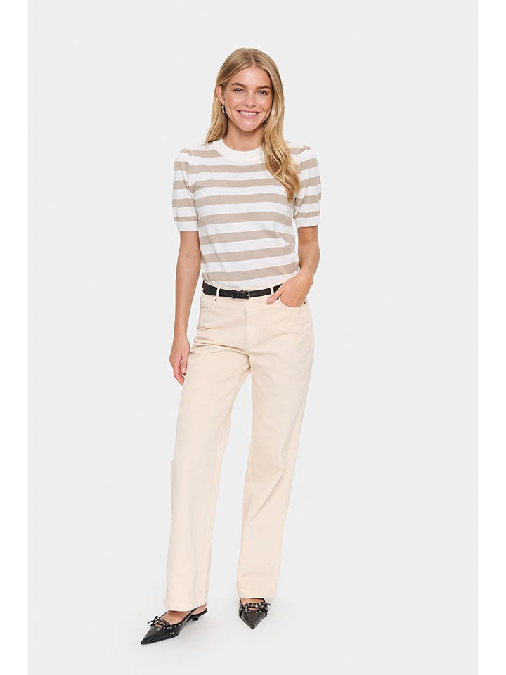 SAINT TROPEZ Sweter "Mila" w kolorze biało-beżowym rozmiar: M