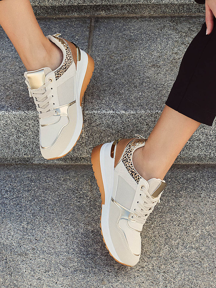 Belucci Sneakersy w kolorze beżowym rozmiar: 39