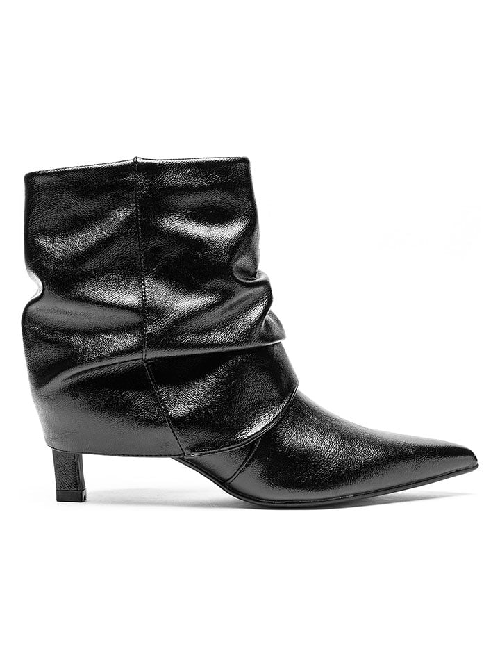 C'M Kozaki w kolorze czarnym rozmiar: 36