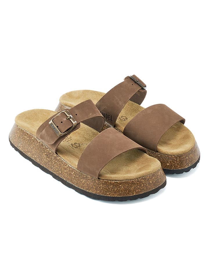 Mandel Skórzane klapki w kolorze brązowym rozmiar: 41