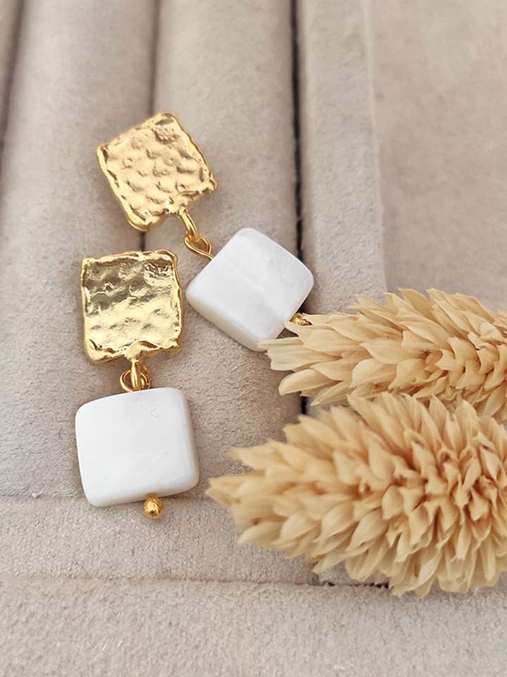 Nakkash Pozłacane kolczyki-wkrętki z masą perłową rozmiar: onesize