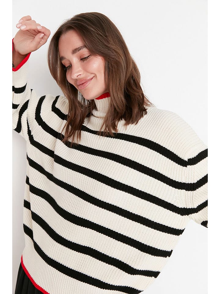 trendyol Sweter w kolorze kremowo-czarnym rozmiar: M