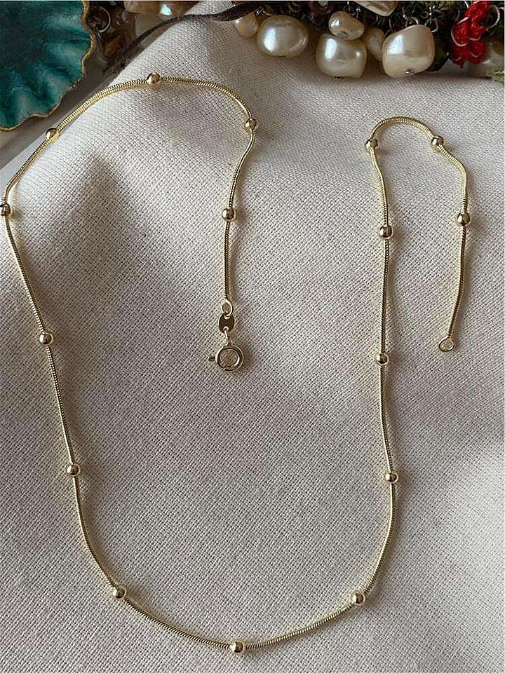 Luseera Pozłacany naszyjnik z elementami ozdobnymi - dł. 45 cm rozmiar: onesize