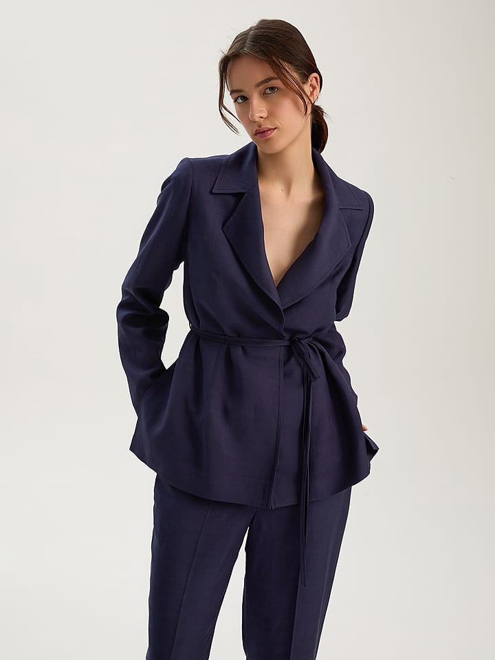 BGN Kurtka przejściowa w kolorze granatowym rozmiar: 38