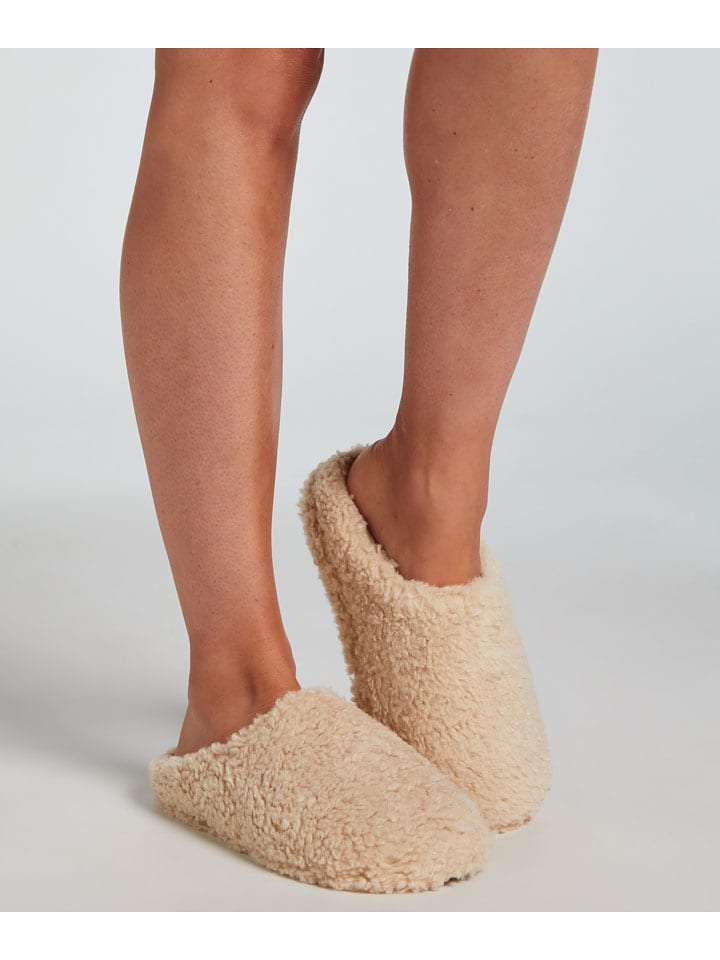 Hunkemöller Kapcie "Emma" w kolorze beżowym rozmiar: 38/39