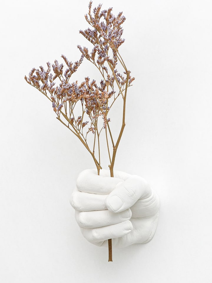 Madre Selva Wazon ścienny "Fist" w kolorze białym - 12 x 11 x 12 cm rozmiar: onesize