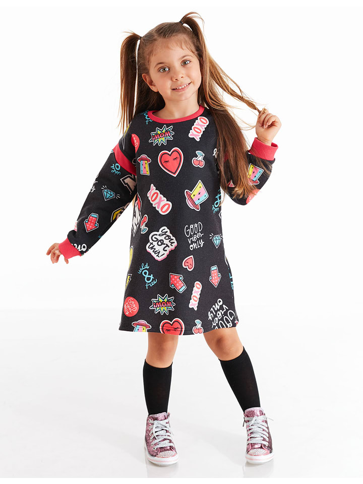 Denokids Sukienka "Good Vibes" w kolorze czarnym ze wzorem rozmiar: 110